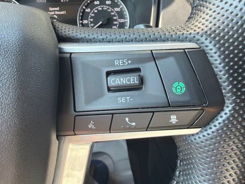 Used 2024 Mitsubishi Outlander SE FWD image 19