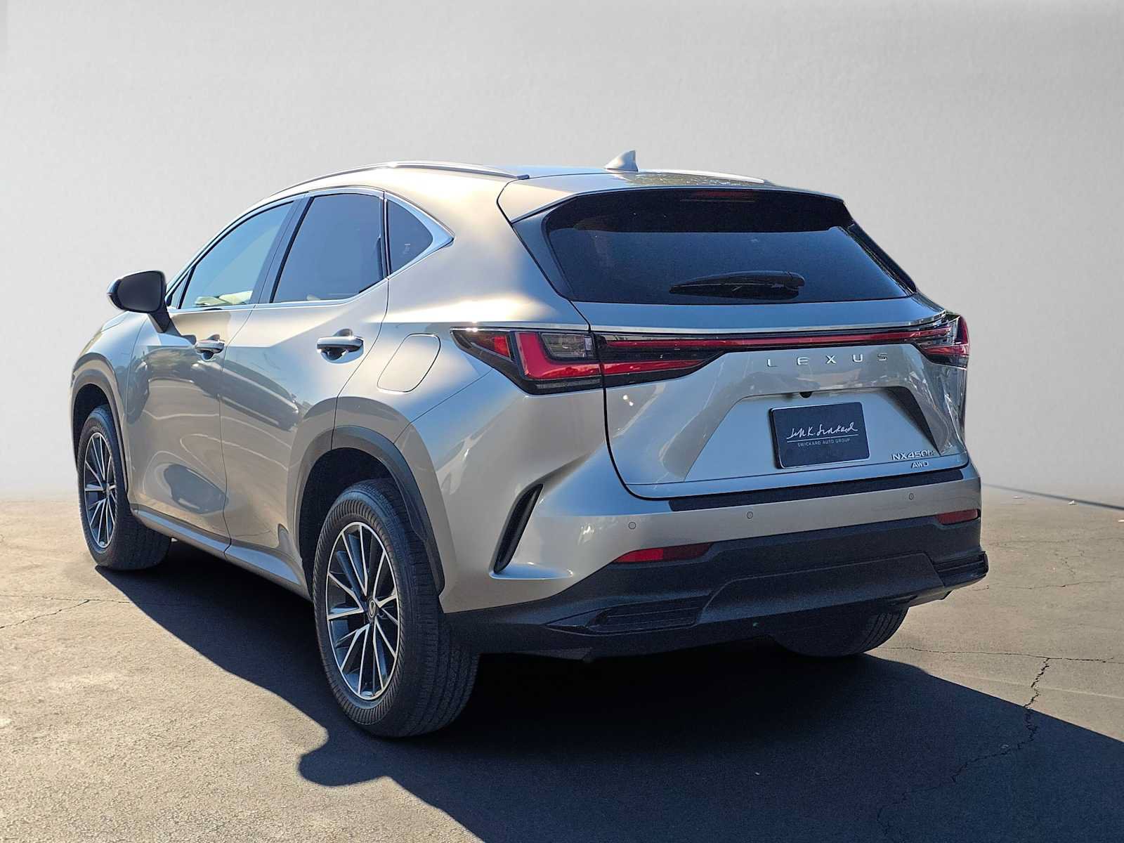 Used 2026 Lexus NX 450h+ AWD w/ Accessory Package (Z2) image 5