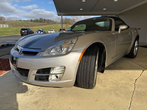 Used 2007 Saturn Sky w/ Premium Trim Pkg image 11