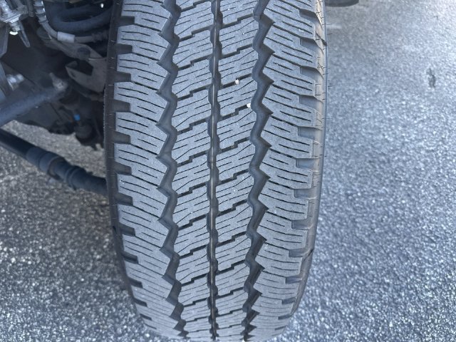 Certified 2024 Ford F250 Platinum w/ FX4 Off-Road Package AWD/4WD image 11