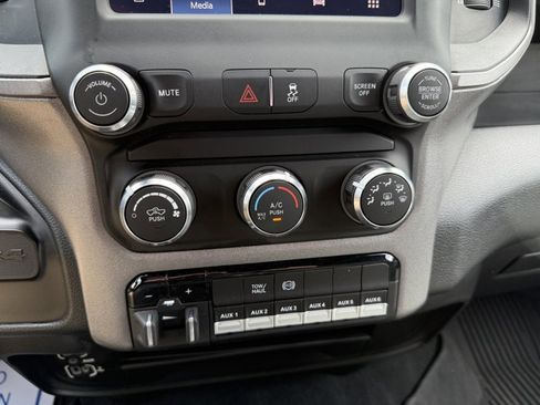 Used 2022 RAM 3500 Tradesman AWD/4WD image 26