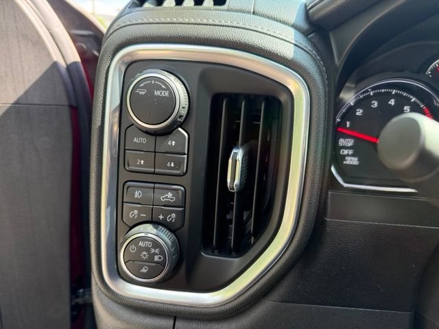 Used 2021 Chevrolet Silverado 1500 LTZ AWD/4WD image 22