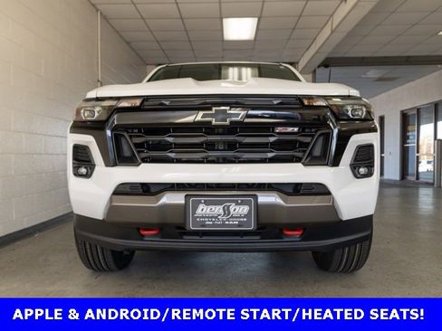Used 2023 Chevrolet Colorado Z71 w/ Z71 Convenience Package 2 image 2