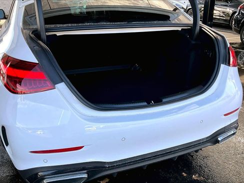 Used 2024 Mercedes-Benz C 300 Sedan image 36