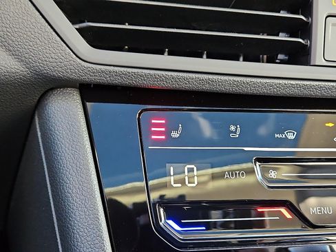 New 2026 Volkswagen Jetta SEL image 19