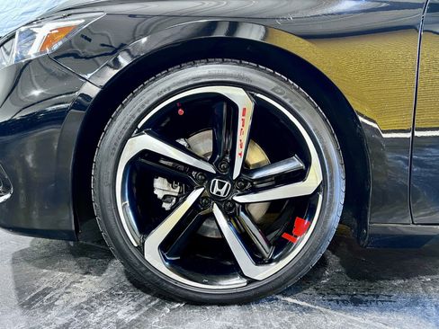 Used 2021 Honda Accord Sport image 25
