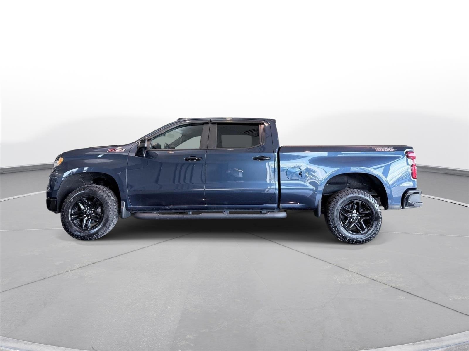 Used 2022 Chevrolet Silverado 1500 LT Trail Boss w/ LT Trail Boss Premium Package AWD/4WD image 19