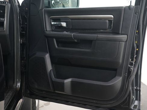 Used 2016 RAM 1500 Sport image 9