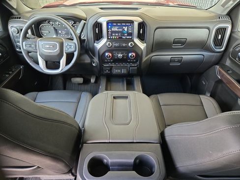 Used 2022 GMC Sierra 1500 SLT AWD/4WD image 16