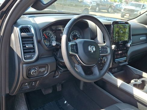 Certified 2025 RAM 1500 Big Horn AWD/4WD image 25