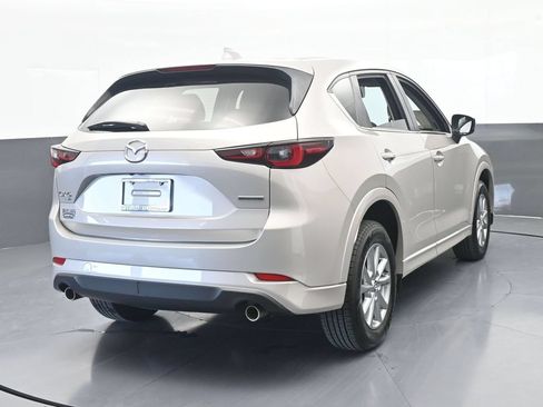 Used 2024 MAZDA CX-5 AWD 2.5 S w/ Select Package image 5