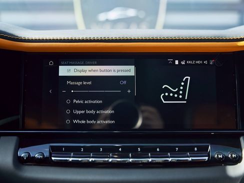 Used 2026 Rolls-Royce Cullinan image 78