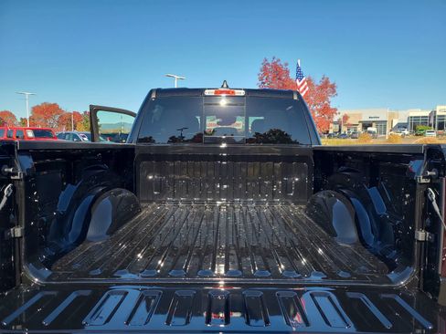 New 2026 RAM 1500 Big Horn w/ Night Edition image 27