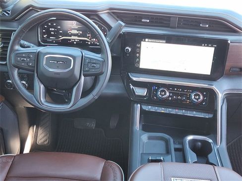 Used 2024 GMC Sierra 2500 Denali Ultimate w/ Max Trailering Package image 28