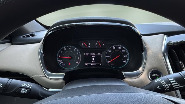 Used 2023 Chevrolet Traverse LS w/ Safety Package FWD image 15