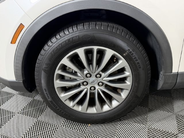 Used 2017 Lincoln MKX Select w/ Select Plus Package FWD image 31