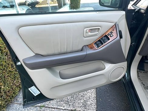 Used 2000 Lexus RX 300 4WD image 14