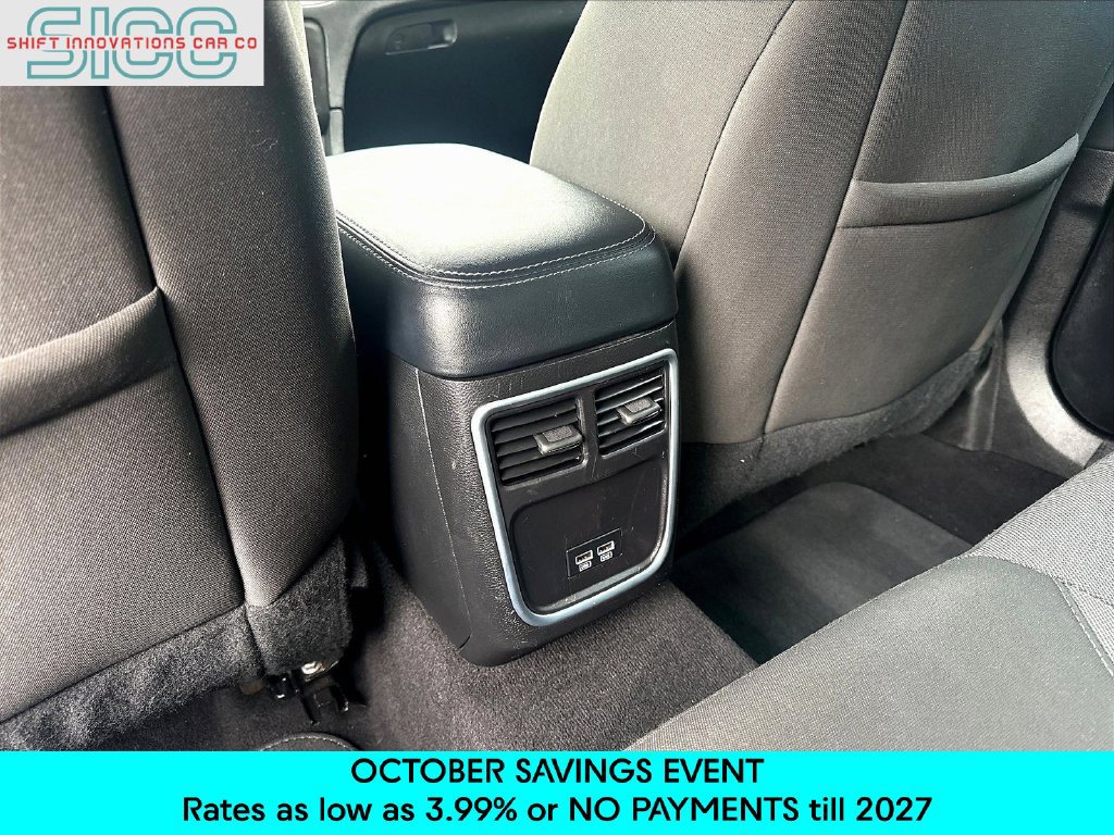 Used 2022 Dodge Charger SXT RWD image 12
