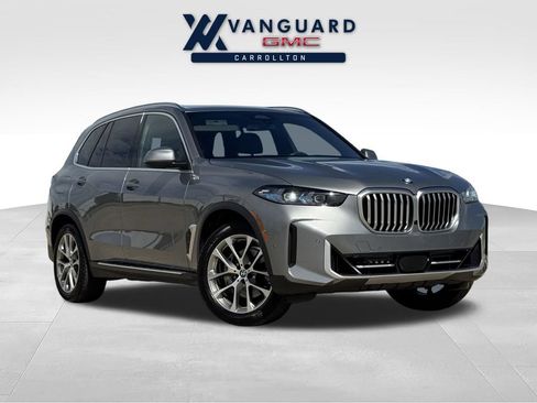 Used 2025 BMW X5 xDrive40i w/ Climate Comfort Package AWD/4WD image 1