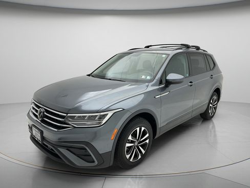 Used 2022 Volkswagen Tiguan S FWD image 6