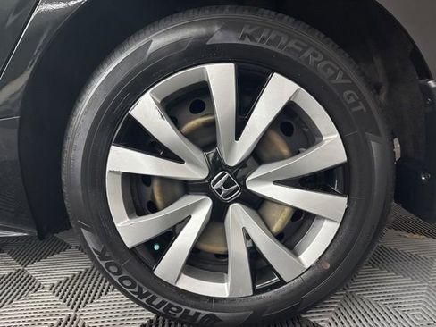 Used 2022 Honda Civic LX image 26