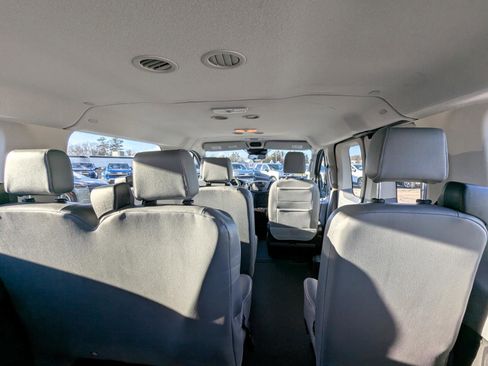 Used 2019 Ford Transit 150 XL image 14