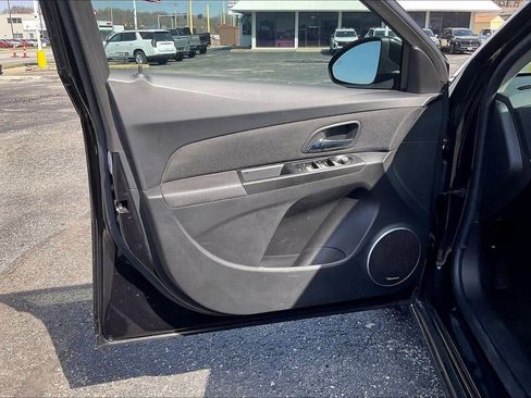 Used 2013 Chevrolet Cruze Eco w/ Enhanced Safety Package image 25