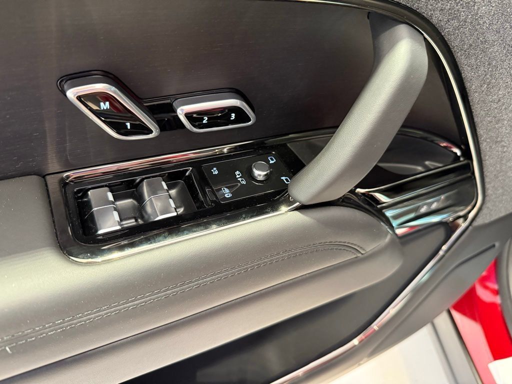 New 2025 Land Rover Range Rover Sport Dynamic SE AWD/4WD image 26