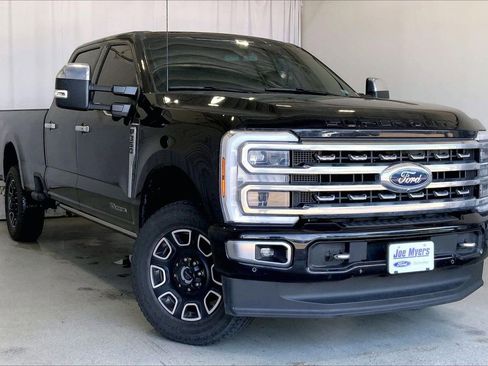 Used 2024 Ford F350 Platinum w/ FX4 Off-Road Package AWD/4WD image 1