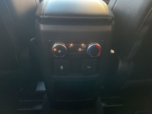 Used 2021 Ford Explorer XLT w/ Equipment Group 202A image 21