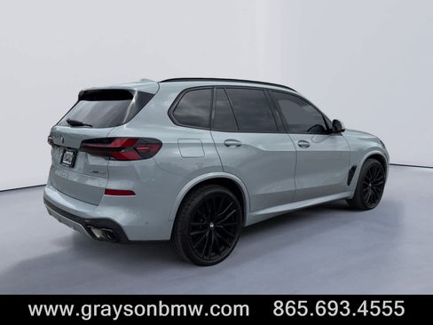 Used 2024 BMW X5 xDrive40i w/ Executive Package AWD/4WD image 3