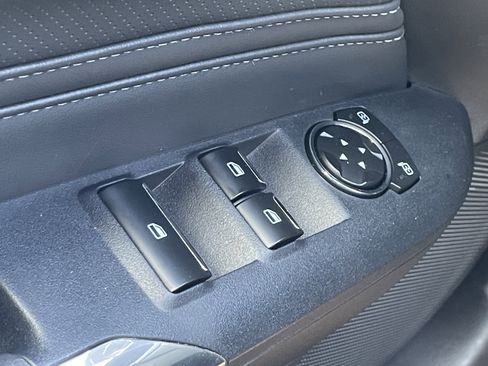 Used 2025 Ford Mustang Premium RWD image 13