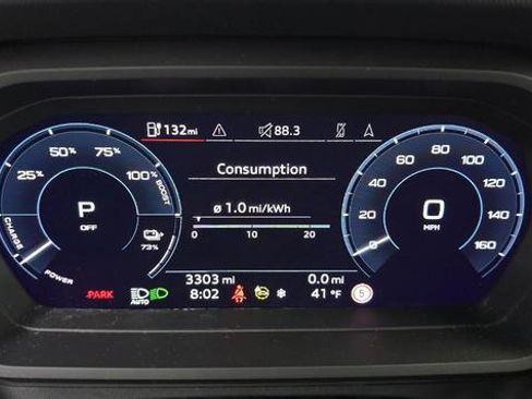 Used 2024 Audi Q4 e-tron Prestige w/ Black Optic Package image 10