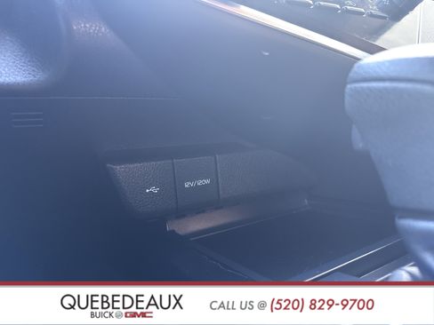 Used 2020 Toyota Camry LE w/ Carpet Mat Package image 23