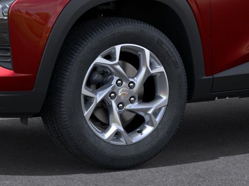New 2026 Chevrolet Trax LS w/ LS Convenience Package FWD image 33