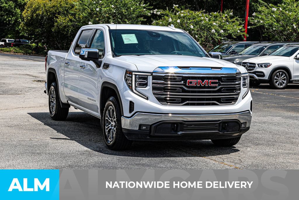 Used 2025 GMC Sierra 1500 SLT RWD image 4