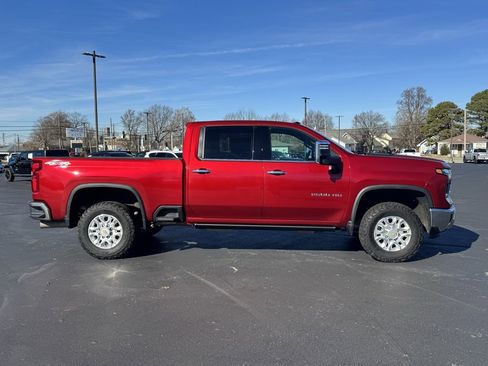 Used 2024 Chevrolet Silverado 2500 LTZ w/ LTZ Plus Package image 15