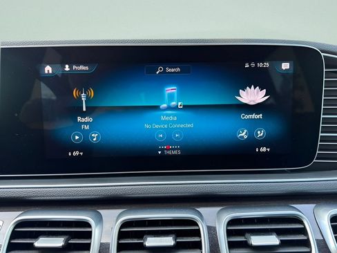 Used 2020 Mercedes-Benz GLE 350 image 17