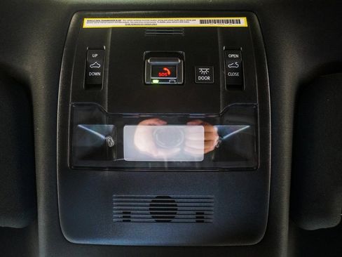 Used 2023 Lexus UX 250h F Sport image 28