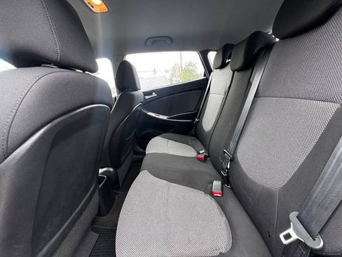 Used 2013 Hyundai Accent GS FWD image 11