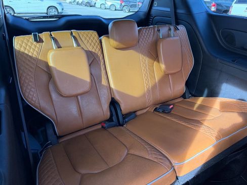 Used 2023 Chrysler Pacifica Pinnacle image 23