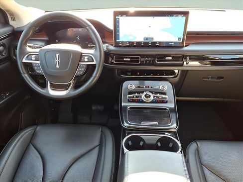 Certified 2021 Lincoln Nautilus Reserve w/ Equipment Group 201A image 16