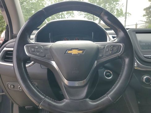 Used 2020 Chevrolet Equinox LT FWD image 21