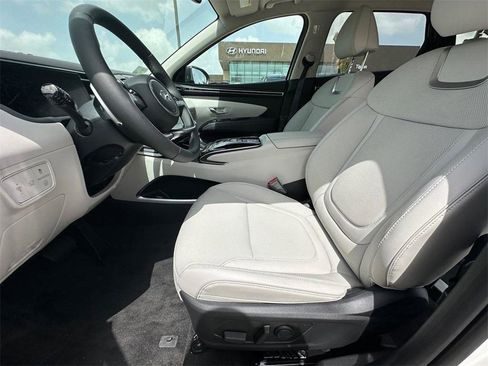 Used 2024 Hyundai Tucson Limited image 15