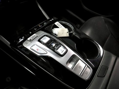Certified 2022 Hyundai Tucson Limited AWD/4WD image 36