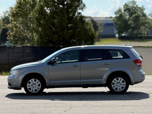 Used 2015 Dodge Journey American Value Package w/ Flexible Seating Group FWD image 8