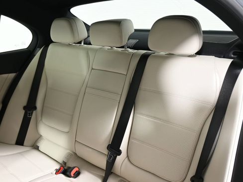 New 2026 Mercedes-Benz C 300 4MATIC Sedan image 4