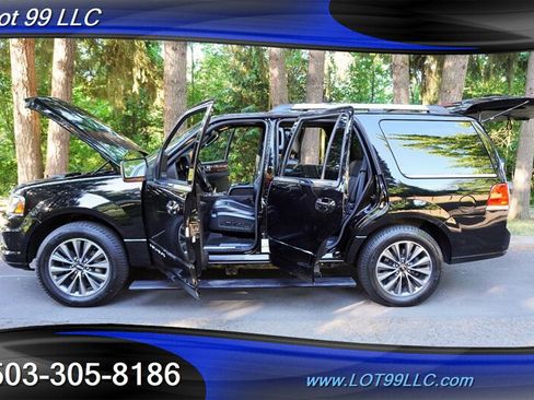 Used 2017 Lincoln Navigator Select AWD/4WD image 29