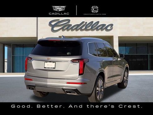 Used 2024 Cadillac XT6 Premium Luxury w/ Platinum Package FWD image 3