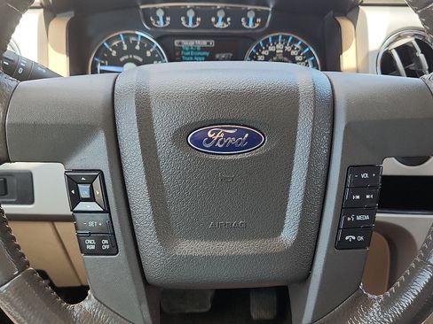 Used 2011 Ford F150 Lariat w/ Lariat Plus Pkg AWD/4WD image 19